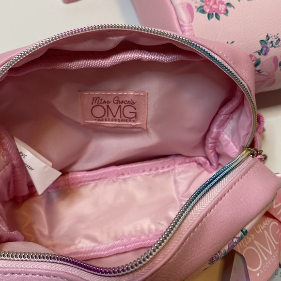 backpack and pouch gift set NWT! - Picture 7 of 16